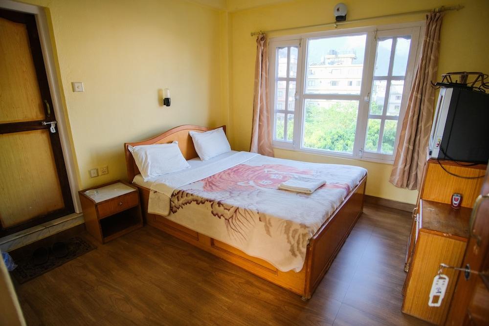 Hotel The Billabong Garden Покхара Экстерьер фото